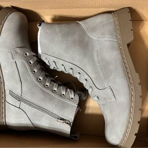 Gray Women’s Boots